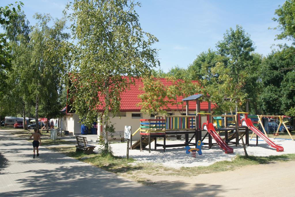 Holiday Resort & Camping Intercamp'84 เวบา ภายนอก รูปภาพ